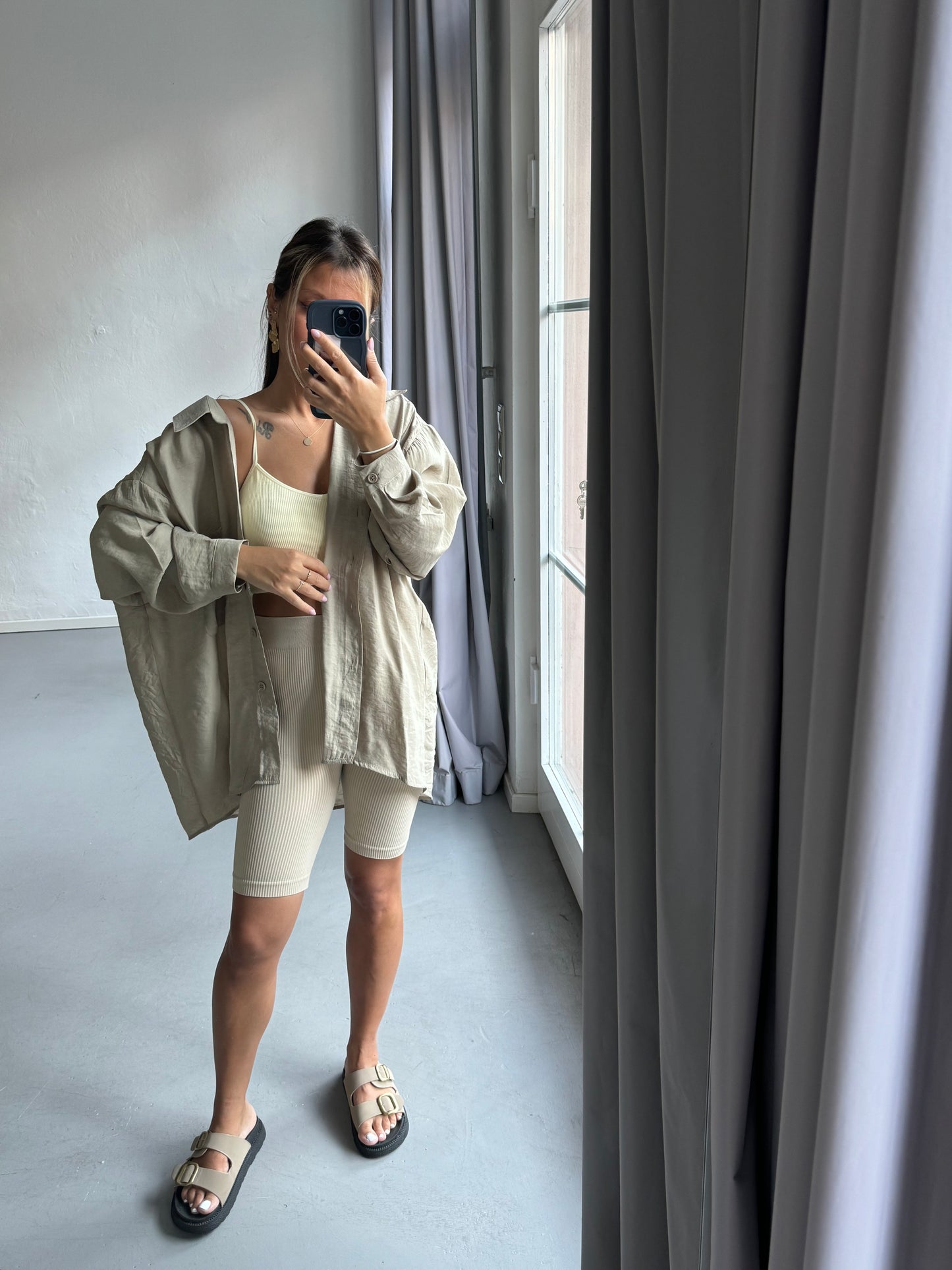 Olive oversized Hemdbluse